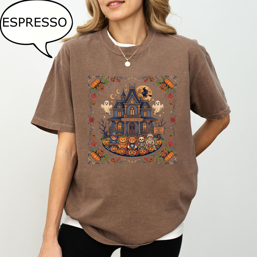 Comfort Colors® 90'S Halloween T-Shirt, Spooky Bear Shirt, Haunted House Shirt, Pumpkin Season Gift