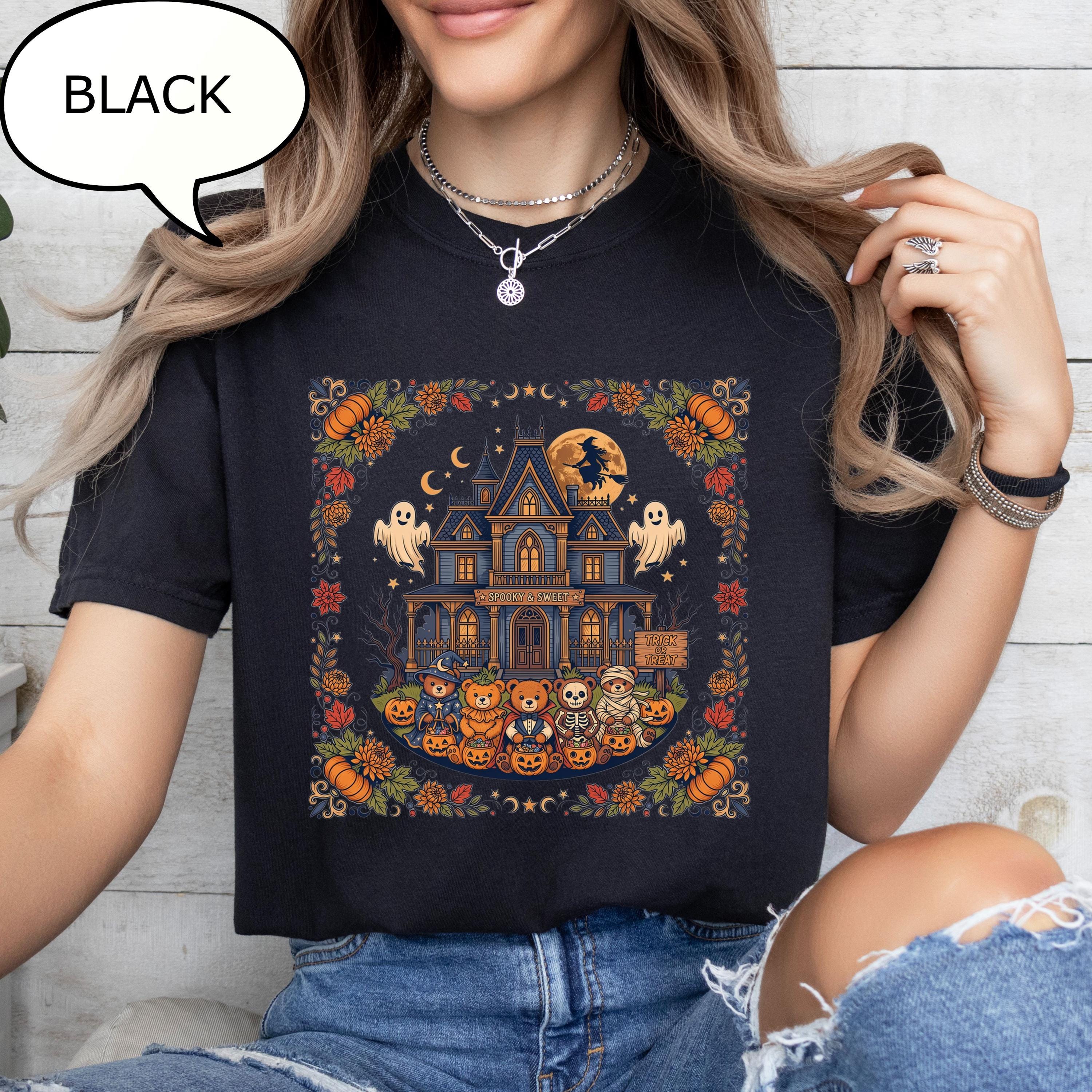 Comfort Colors® 90'S Halloween T-Shirt, Spooky Bear Shirt, Haunted House Shirt, Pumpkin Season Gift